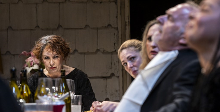 REVIEW: August: Osage County